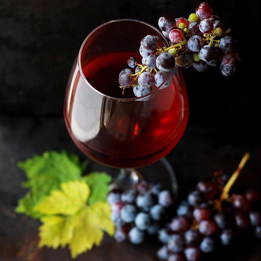 Evde şarap nasıl yapılır merak ettiğiniz herşey Butik Şarap'ta!